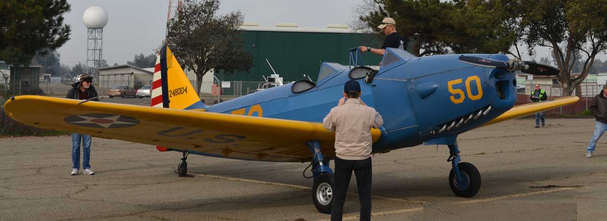 dehaviland-n53656-2013-02-1.jpg (58853 bytes)