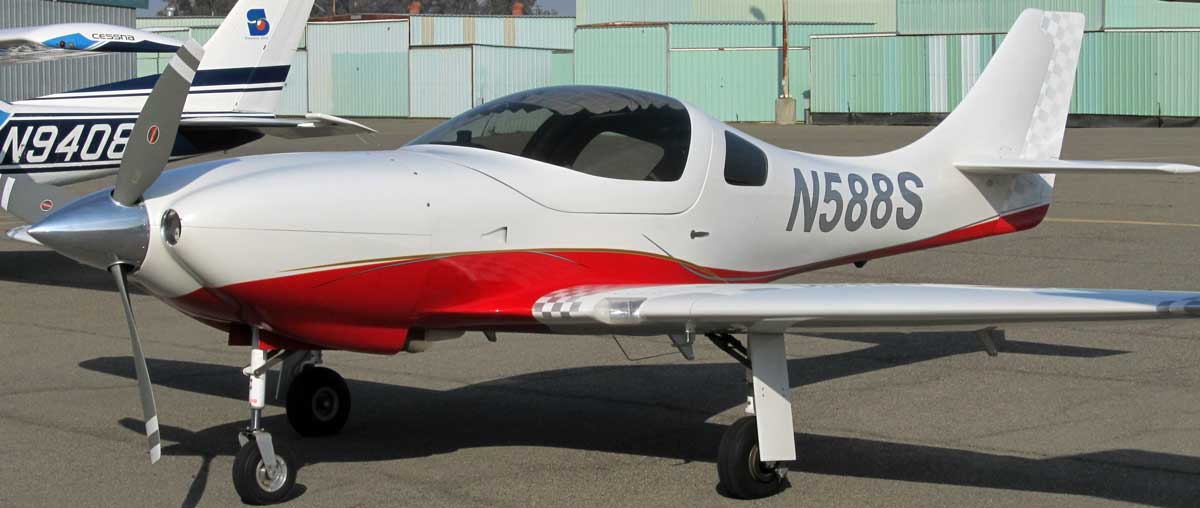 lancair-n588s-2012-02-18--0.jpg (57501 bytes)