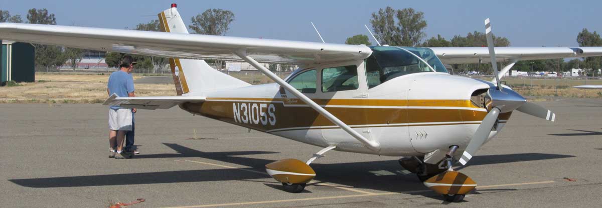 skylane-n3105s-2012-05-19-0.jpg (49804 bytes)