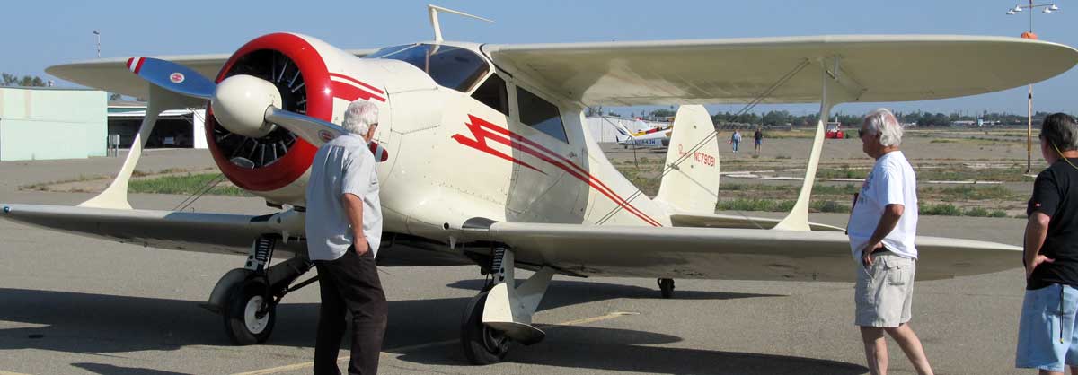 staggerwing-nc79091-2012-05.jpg (52382 bytes)