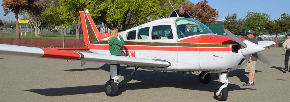 sundowner-n2105w-2014-03-15.jpg (67311 bytes)